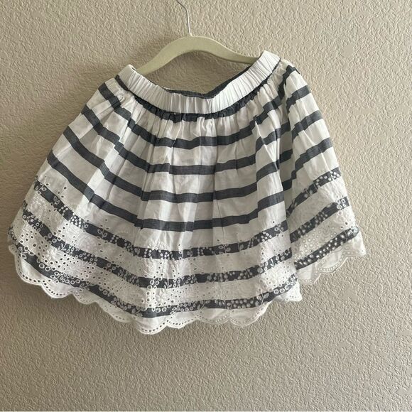 Gap Striped Cotton Elastic Scalloped Skirt with Eyelet Details Girls Small 6-7 - Picture 3 of 6